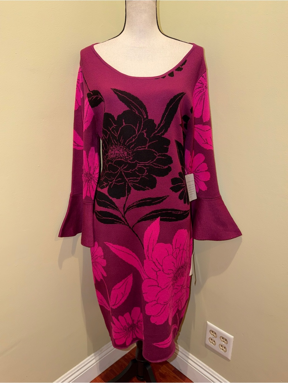 NWT London Times Bell Sleeve Floral Sheath Sweater Dress - Berry Pink XL